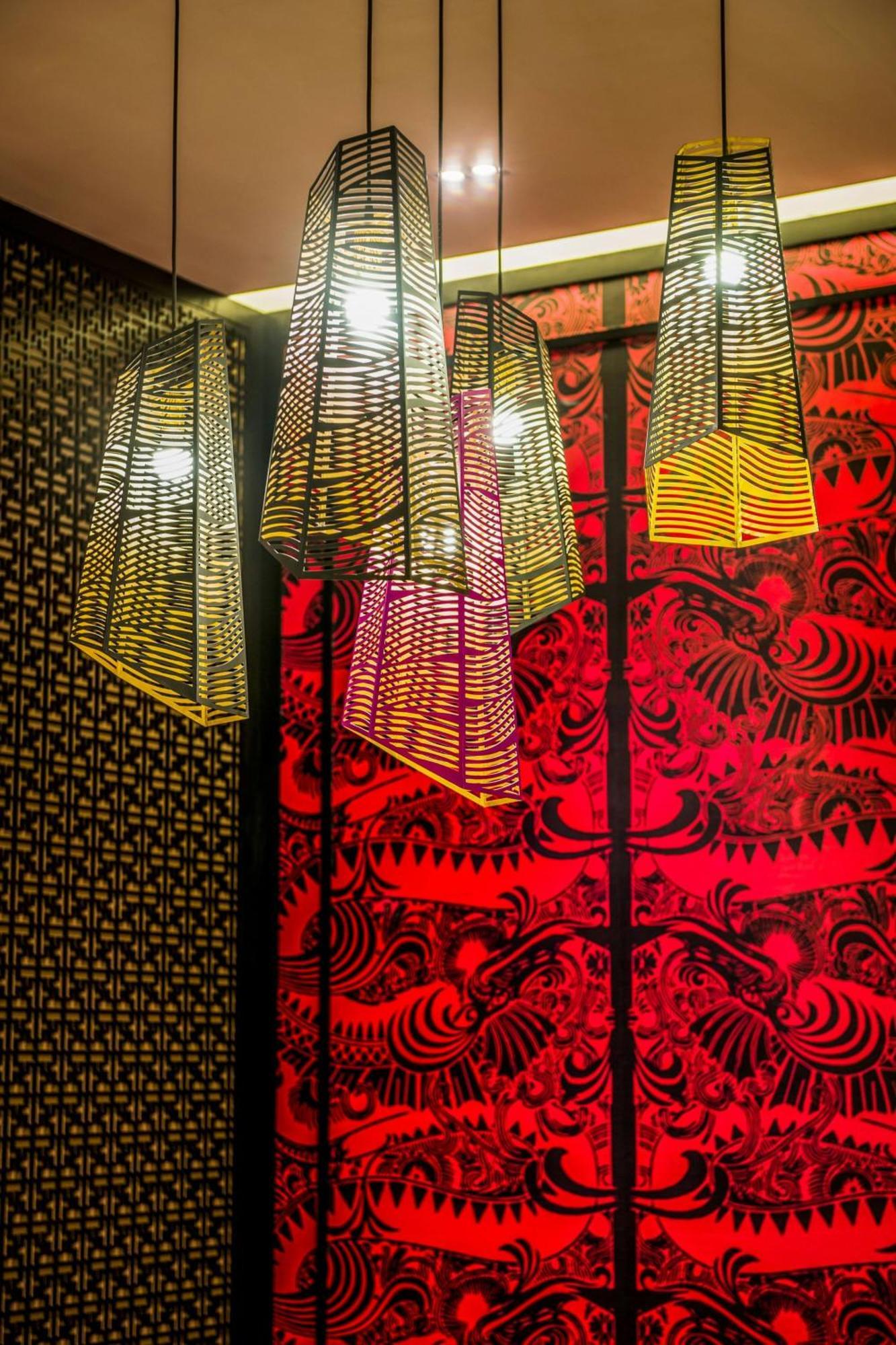 فندق لو ميريديان بوتراجايا المظهر الخارجي الصورة The interior of the restaurant